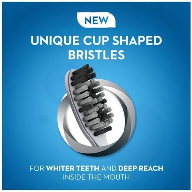 Oral-B Cavity Defence Deep Clean + Whitening Toothbrush with Charcoal Extract Bristles, Tongue Cleaner and Hygienic Head Caps, Medium, Pack of 4