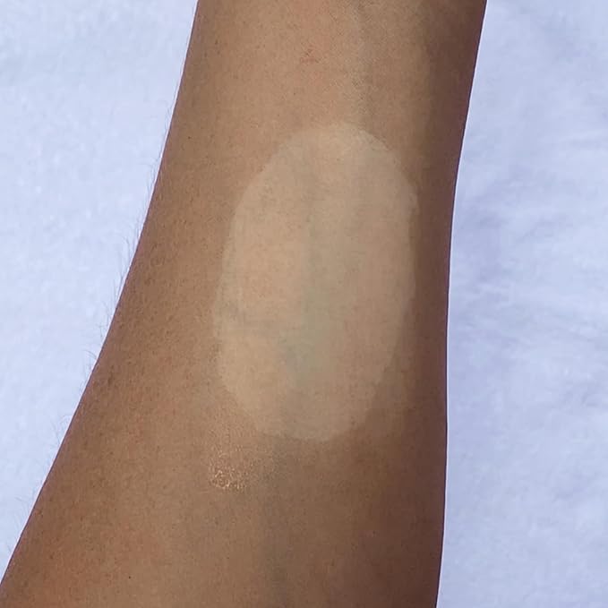 Loving Tan Deluxe Tan Remover Gel - Effective & Gentle Self Tanning Remover, Self Tanner Remover Suited for All Skin Types - Cruelty Free, Sulphate, Paraben & PEG Free - 6.7 Fl Oz