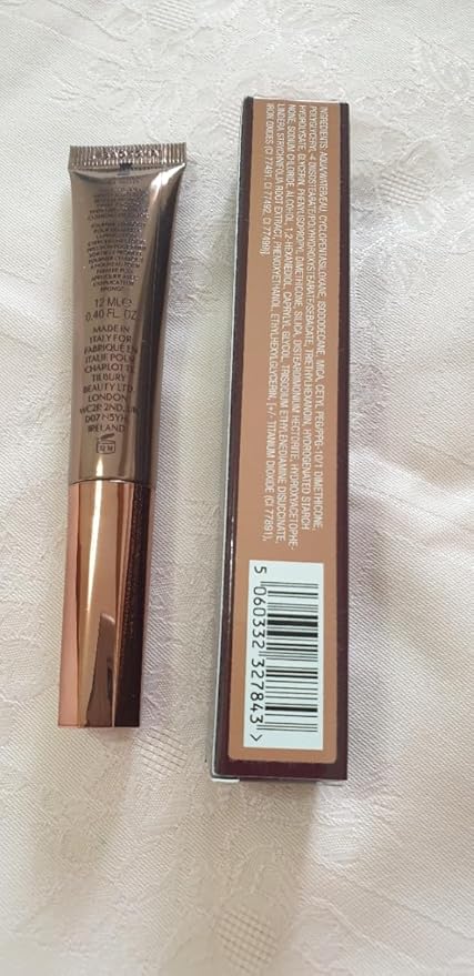 Charlotte Tilbury Hollywood Contour Wand Light-Medium