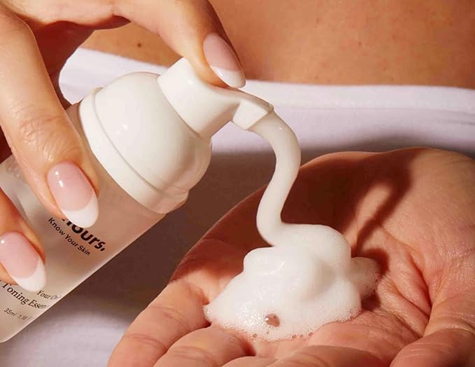 Knours. Soothing & Antioxidant Toner Essence, Rose Water Centella Asiatica Fruit Extracts Clean Beauty (150ml 5.0 fl. Oz.)