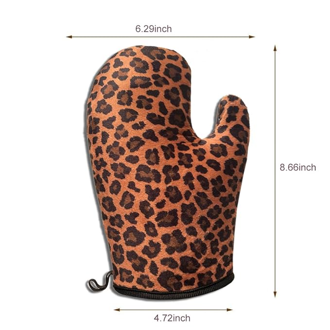 Bronzing Mitt | Streak-Free Applicator for At Home Self Tanning | Sunless Leopard Glove | 1 pack