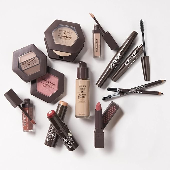 Burt's Bees Goodness Glows Liquid Makeup, Pecan -