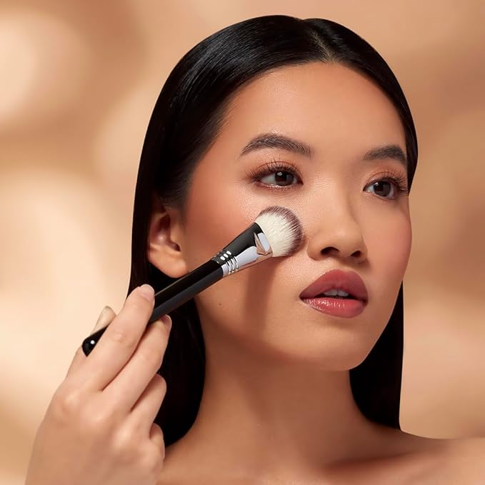 Sigma Beauty F08 Precision Powder Brush