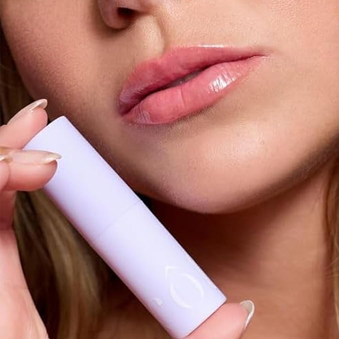 Côte Beauty The Necessity Peptide Lip Shine in Branson - Plumping Coral Lip Gloss with Hyaluronic Acid, Shea Butter & Jojoba Oil - Non-Sticky, Long-Lasting Hydrating Formula