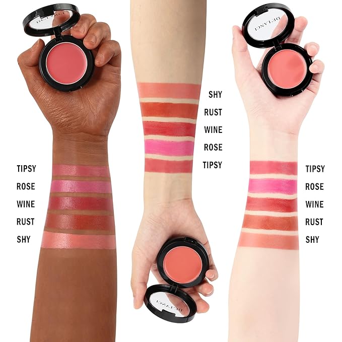 DE'LANCI Soft Cream Blush, Intense Color Pay off