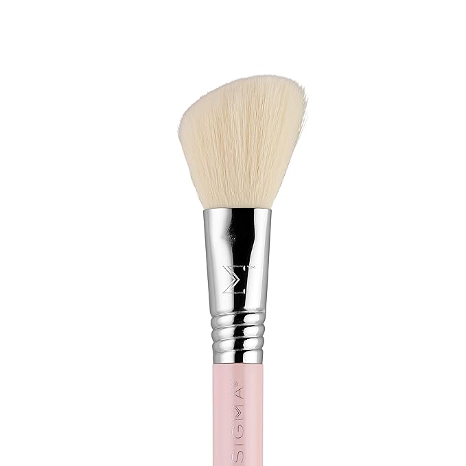 Sigma Beauty Travel Essential Trio - Makeup Brush Set for Foundation Powder Eyeshadow - 3 Tool Brushes with Brush Tin Holder - - Skin Safe, Vegan Makeup Brushes for Travel - Light Pink