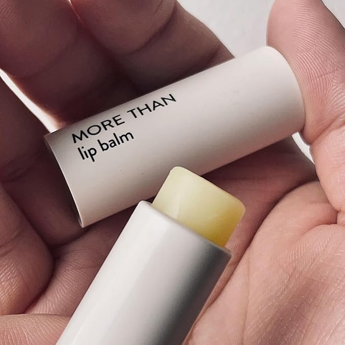 sioris 100% natural organic lip butter,More than lip balm,Hizikia extract gently exfoliates lips,Perilla Seed Oil and Macadmia oil nourish chapped lips