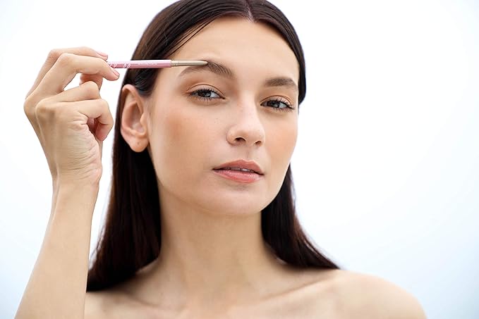 Chella Eyebrow Pencil – Easy-to-Use Brow Definer for Shaping, Filling & Blending – Long-Wear Blonde Eyebrow Pencils for Women with Precise Tip (Blonde)