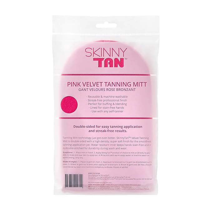 Skinny Tan Pink Velvet Tanning Mitt - Velvety Soft Luxe Texture - Waterproof Lining to Keep Hands Stain Free - Smooth for Flawless Finish - Long-Lasting and Machine Washable - 1 pc Applicator