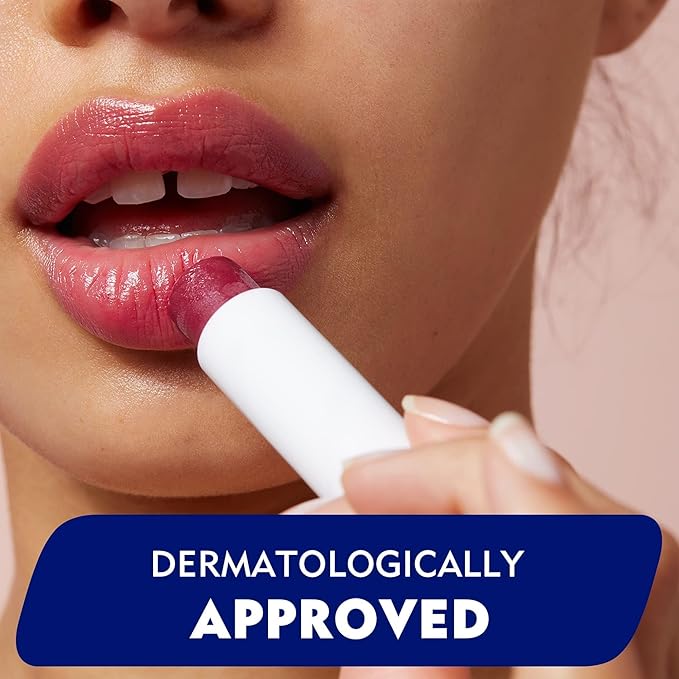 Labello BlackBerry Shine Lip Balm 4,8 g