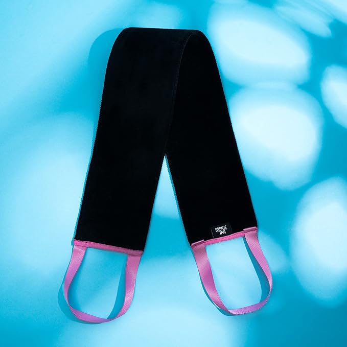 Bronze Tan Self Tanner Back Applicator - Tanning Mitt For Sunless Tanning Mousse or Lotion - Tan your Back Quickly and Easily - Self Tanning Back Applicator - Black with Pink Handles
