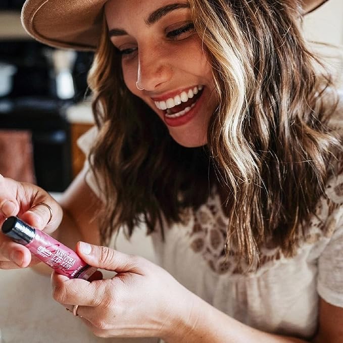 C.O. Bigelow Cinnamint Mentha Lip Shine Balm Tubes, Pack of 3 Bulk Lip Gloss with Cinnamon & Peppermint Oil, High Gloss Shine Finish, 0.5 oz