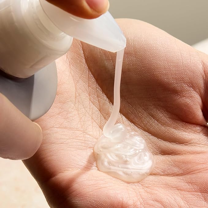 Cremo White Jasmine Amber Skin Moisturizing Body Wash for Women, Notes of White Jasmine, Red Currant, and Sweet Amber, 16 Fl Oz