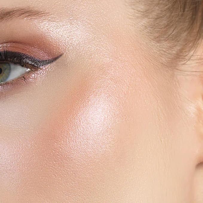 stila Heaven's Hue Highlighter | Lightweight Soft Makeup Glow, Bouncy Texture Illuminates Skin, Transfer-Resistant | Kitten, 0.35 Oz. (Pack of 1)