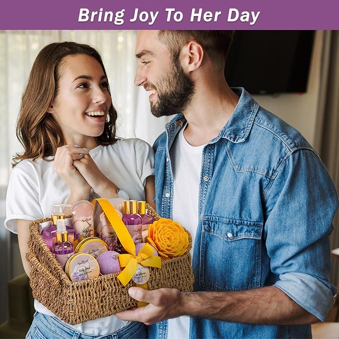 Bath Spa Gift Sets - Luxury Basket With Honey & Lavender - Spa Kit Includes Wash, Bubble Bath, Lotion, Bath Salts, Body Scrub, Body Spray, Shower Puff, Bathbombs, Soap and Towel